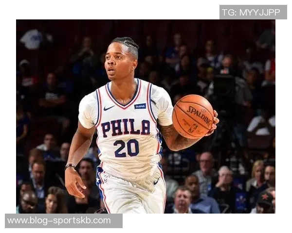 卡尔盛赞斯潘塞琼斯具备十年NBA生涯的激情与智慧超越身体天赋