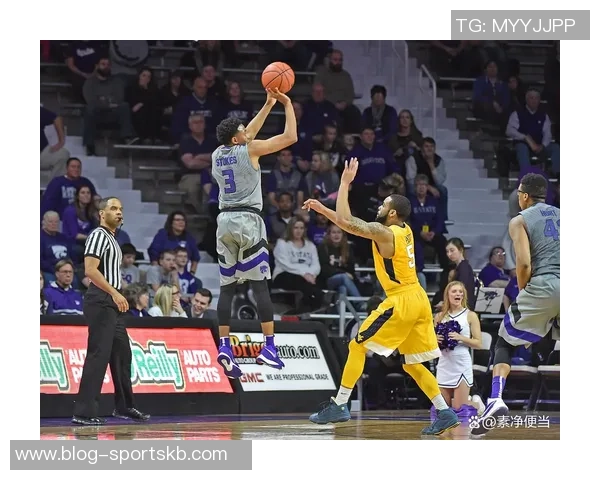 芬奇赞兰德尔吸引防守能力出色助攻12次展现团队配合精神